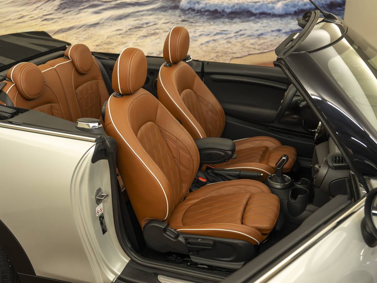 MINI Cooper Cabrio Mini Cabrio 1.5 Cooper, 1ste eigenaar, NAP, Volledig Leer, Harman cardon