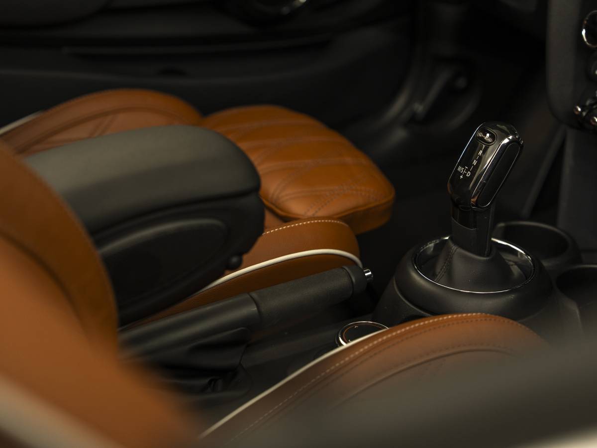 MINI Cooper Cabrio Mini Cabrio 1.5 Cooper, 1ste eigenaar, NAP, Volledig Leer, Harman cardon