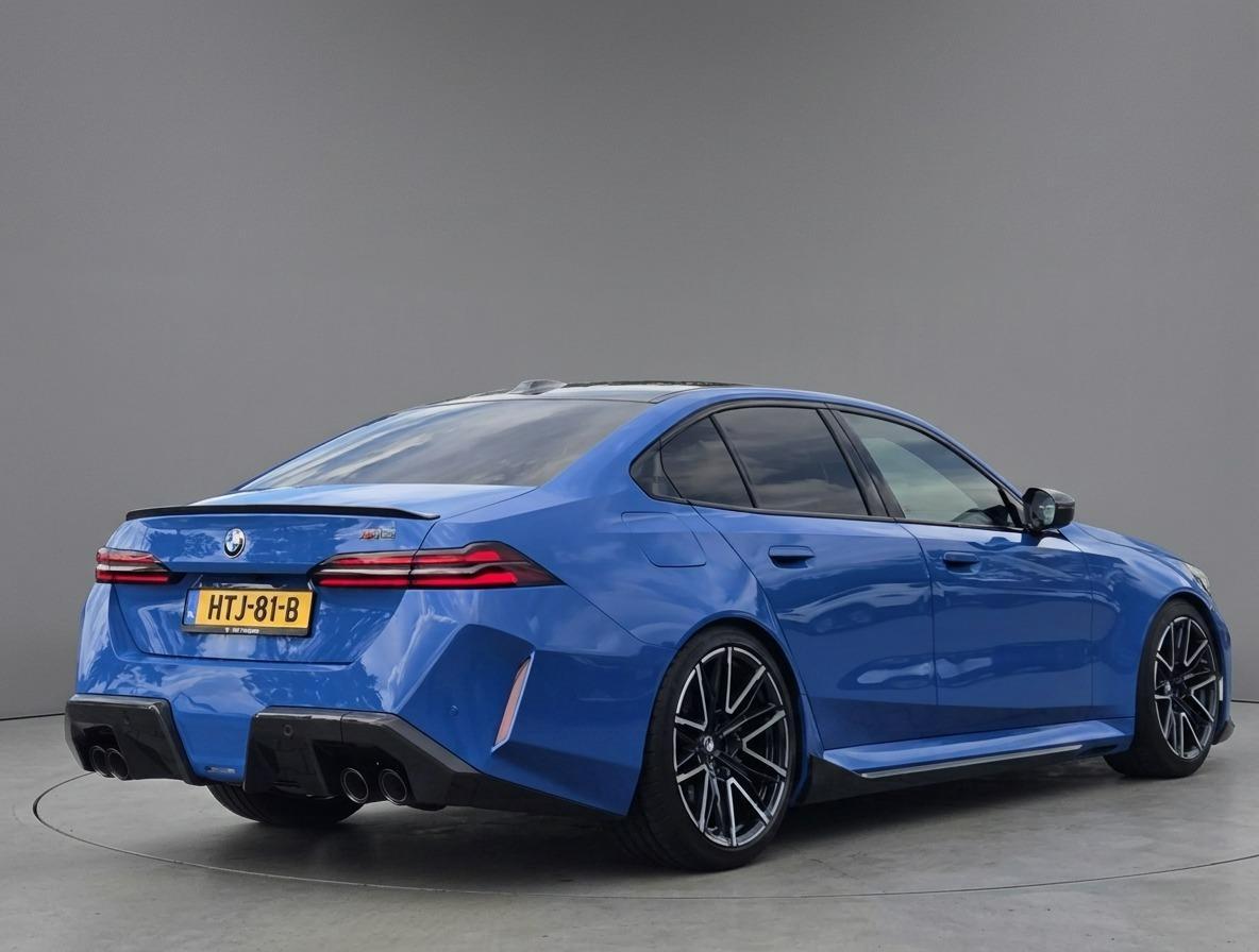 BMW M5 BMW 5-serie M5 | Keramisch | Full PPF | Santorini Blue | Origineel NL