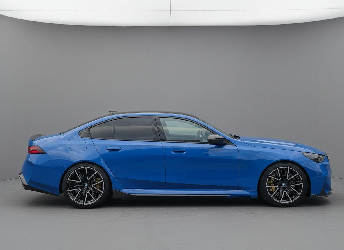 BMW M5 BMW 5-serie M5 | Keramisch | Full PPF | Santorini Blue | Origineel NL