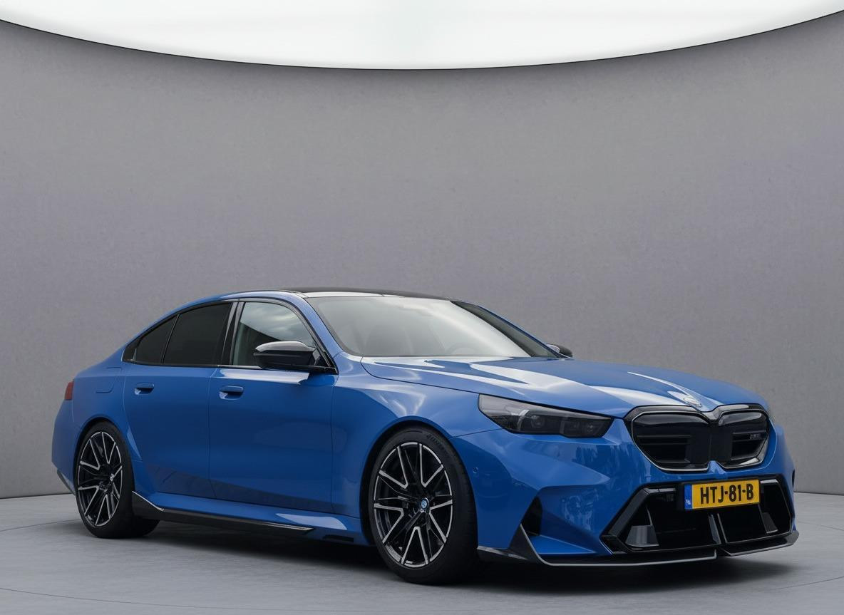 BMW M5 BMW 5-serie M5 | Keramisch | Full PPF | Santorini Blue | Origineel NL