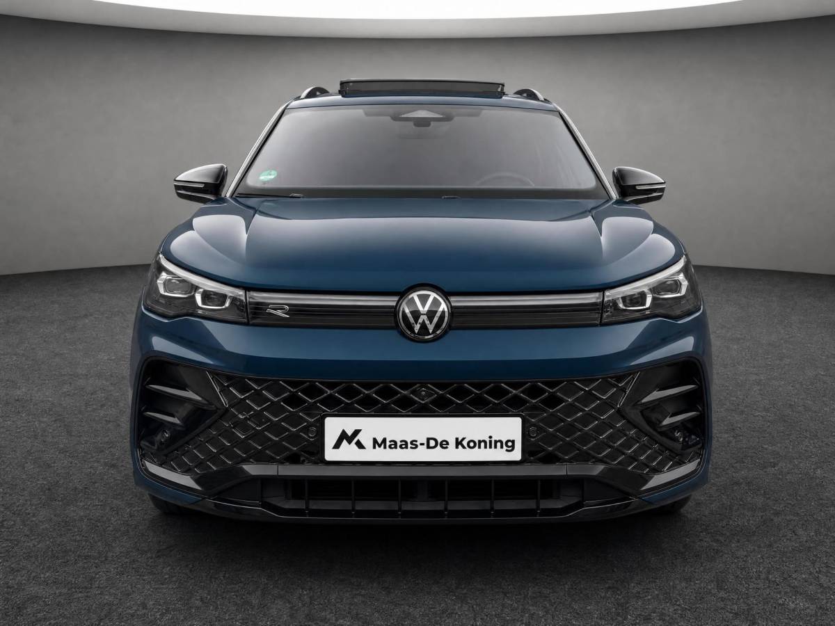 Volkswagen Tiguan Volkswagen Tiguan 1.5 eHybrid 272pk DSG R-Line Edition  · Panoramadak · Inklap. Trekhaak · 360 Camera · Leder Varenna · Elek. Stoelen + Massage · Head-Up Display · Harman Kardon · Garantie t/m 19-05-2030 of 100.000km