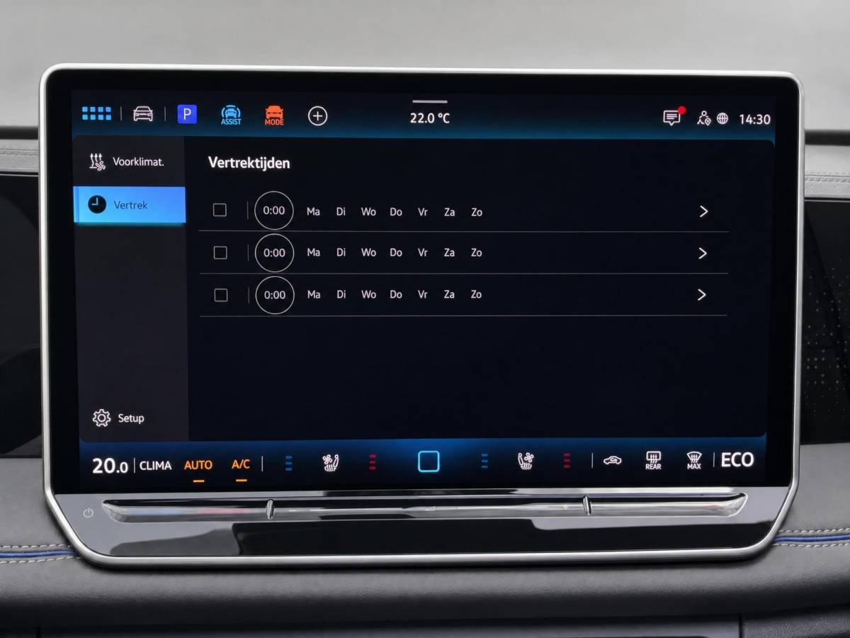 Volkswagen Tiguan Volkswagen Tiguan 1.5 eHybrid 272pk DSG R-Line Edition  · Panoramadak · Inklap. Trekhaak · 360 Camera · Leder Varenna · Elek. Stoelen + Massage · Head-Up Display · Harman Kardon · Garantie t/m 19-05-2030 of 100.000km