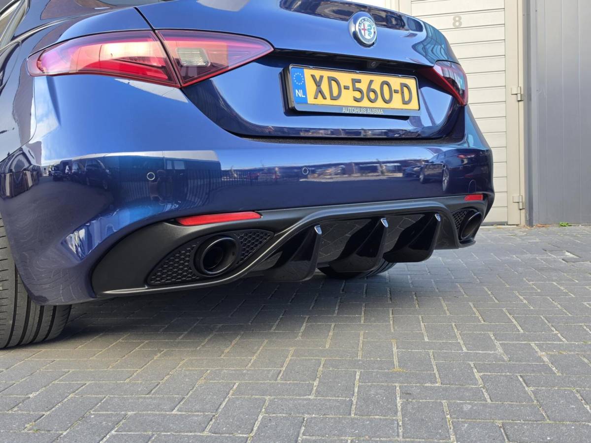 Alfa Romeo Giulia Alfa Romeo Giulia 2.0T Super ACC/Leder/Carplay/Dode/Keyless/Camara/DAB/