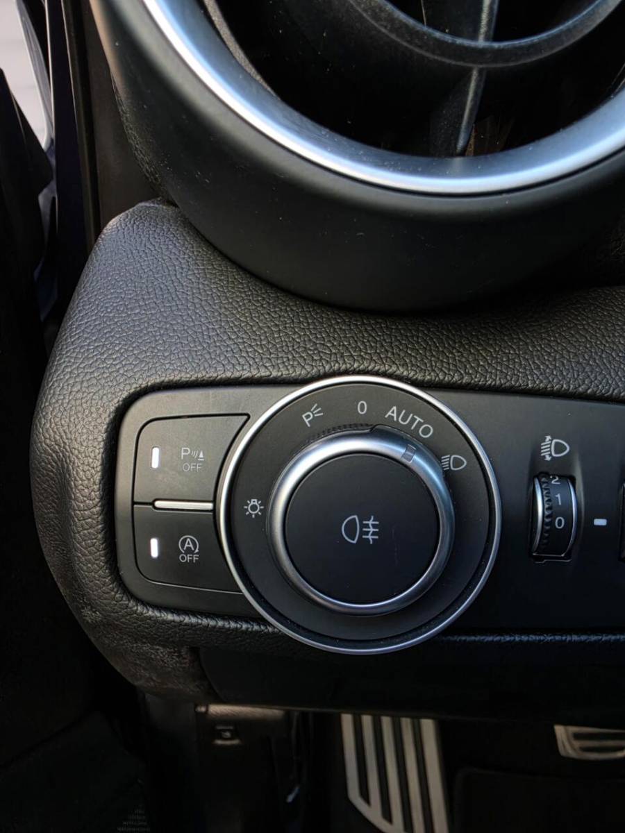 Alfa Romeo Giulia Alfa Romeo Giulia 2.0T Super ACC/Leder/Carplay/Dode/Keyless/Camara/DAB/