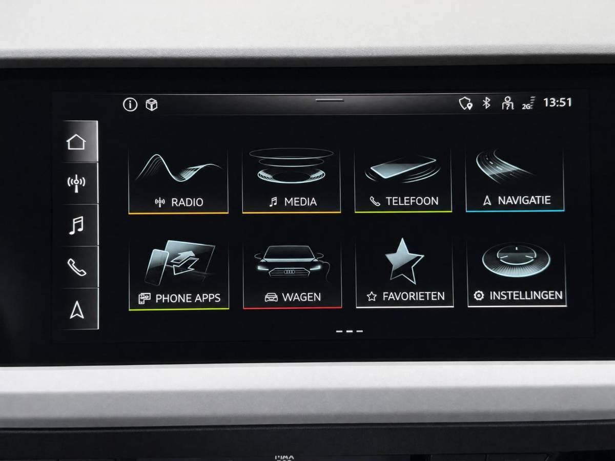 Audi Q4 Sportback e-tron Audi Q4 Sportback e-tron 40 204pk Edition 77 kWh · SOH 95,8% · Camera · Apple/Android Car Play · Cruise Control Adaptief · P-Sensoren · Elek. Achterklep · 19” Inch ·