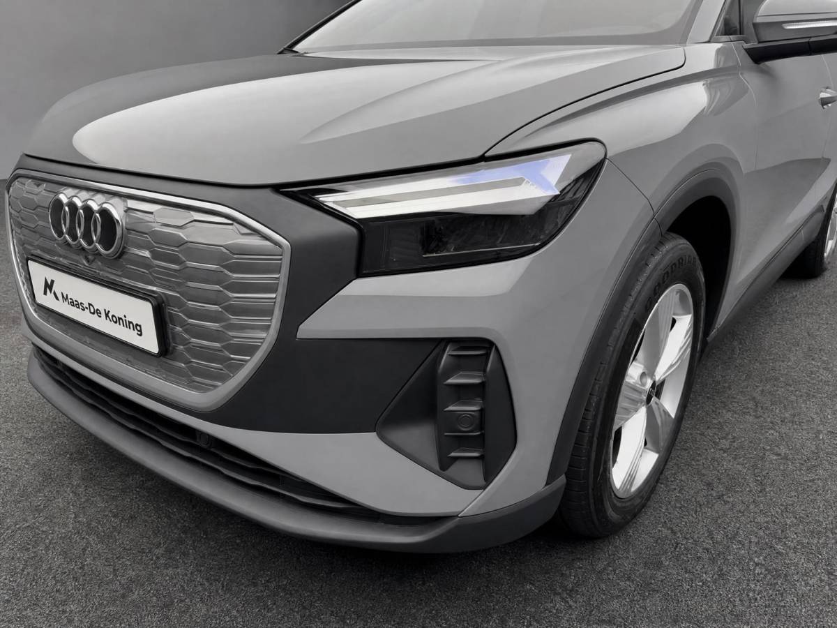 Audi Q4 Sportback e-tron Audi Q4 Sportback e-tron 40 204pk Edition 77 kWh · SOH 95,8% · Camera · Apple/Android Car Play · Cruise Control Adaptief · P-Sensoren · Elek. Achterklep · 19” Inch ·