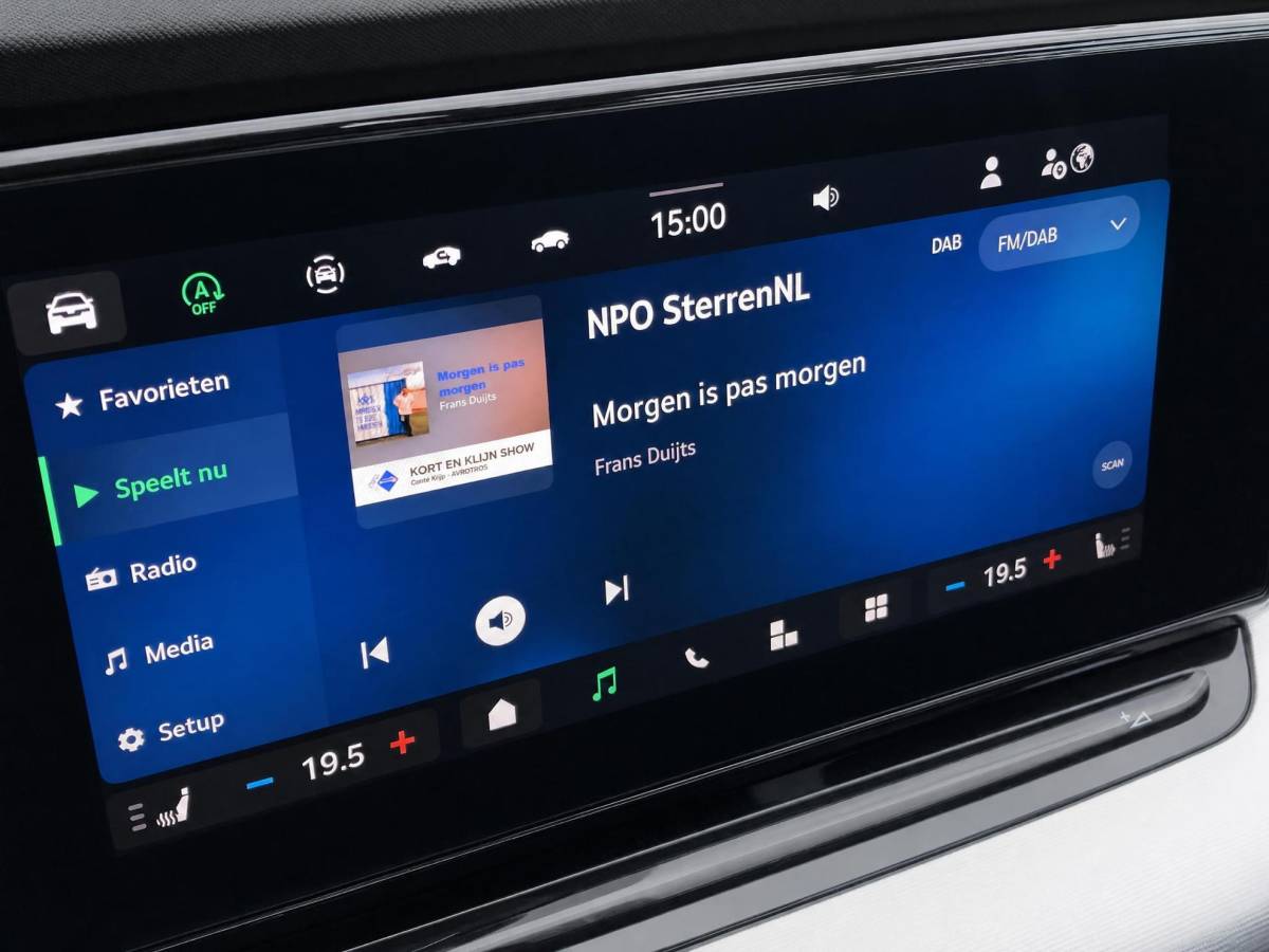 Škoda Octavia Skoda Octavia Combi 1.5TSI/115PK FL Selection · Apple/Android Car Play · Parkeersensoren · Stoelverwarming · Garantie t/m 04-12-2028 of 120000km.