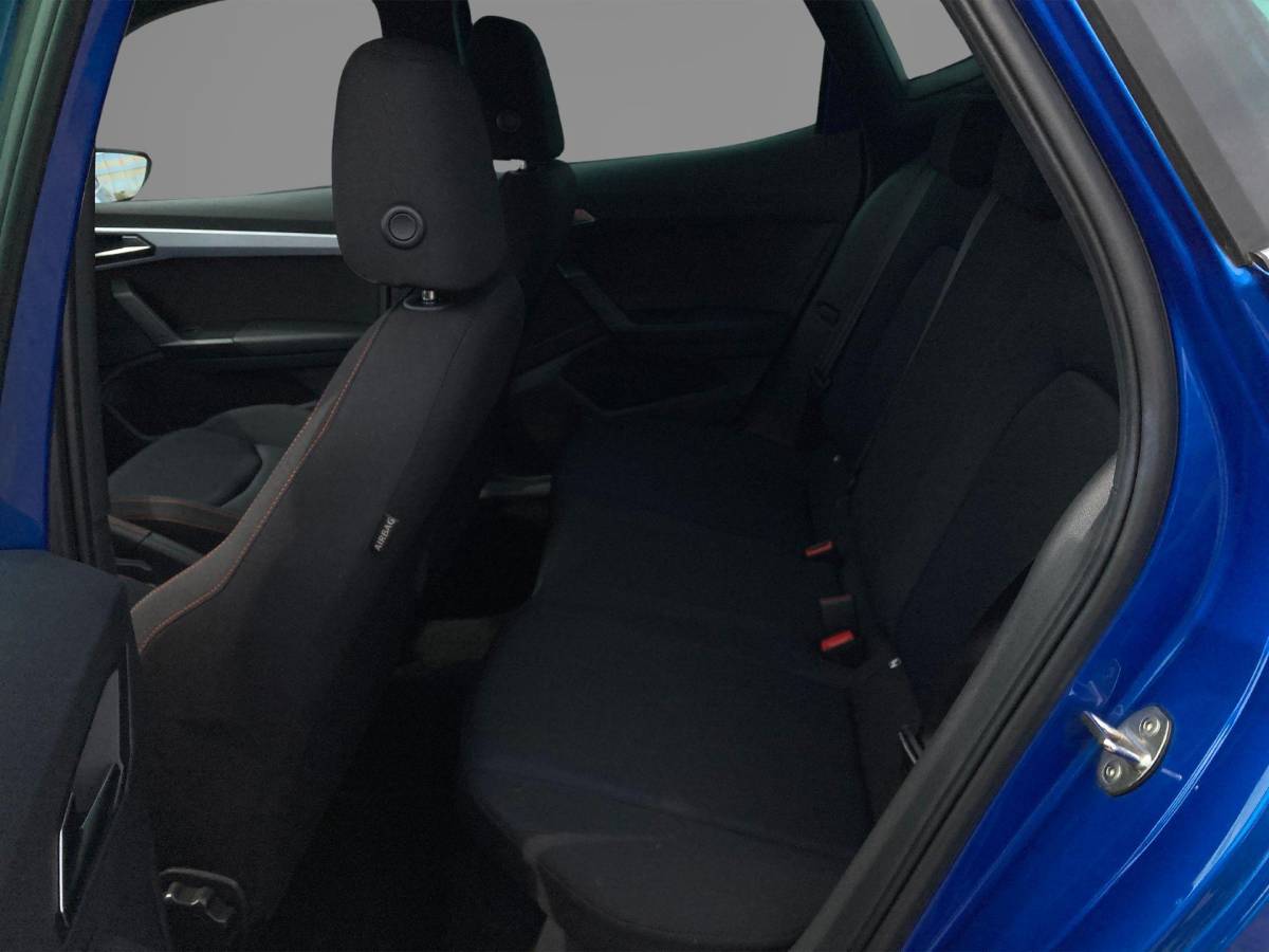 SEAT Arona SEAT Arona 1.0EcoTSI/95PK FR · Apple/Android Car Play · LED · Cruise control · Garantie t/m 08-04-2027