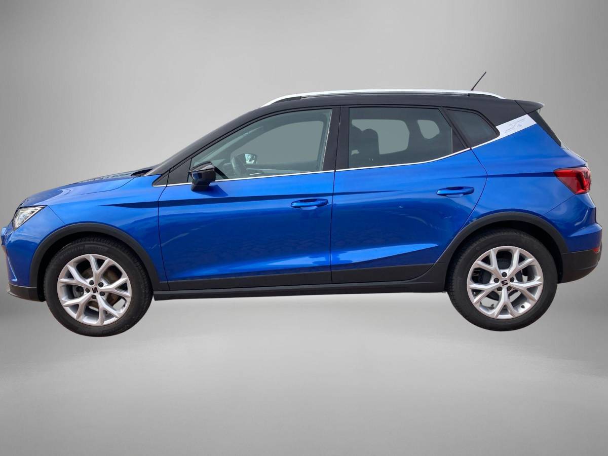 SEAT Arona SEAT Arona 1.0EcoTSI/95PK FR · Apple/Android Car Play · LED · Cruise control · Garantie t/m 08-04-2027