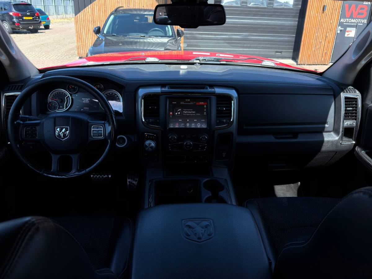 Dodge Ram 1500 Dodge Ram 1500 5.7 V8 Crew Cab 5’7