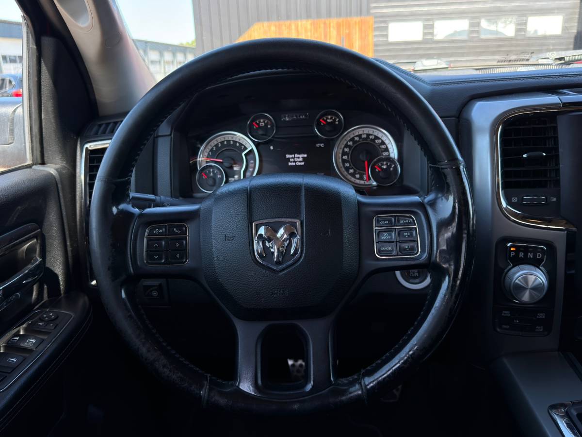Dodge Ram 1500 Dodge Ram 1500 5.7 V8 Crew Cab 5’7