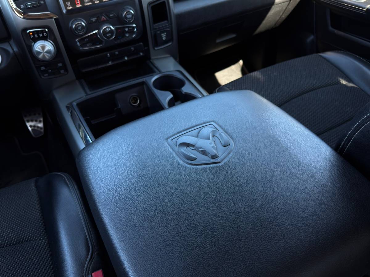 Dodge Ram 1500 Dodge Ram 1500 5.7 V8 Crew Cab 5’7