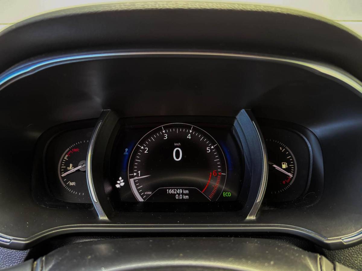 Renault Mégane Estate Renault Megane Estate 1.3 116pk TCe Limited | Airco | Carplay | Privacy glass | Trekhaak