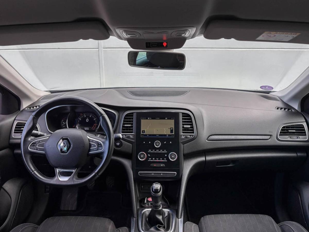 Renault Mégane Estate Renault Megane Estate 1.3 116pk TCe Limited | Airco | Carplay | Privacy glass | Trekhaak