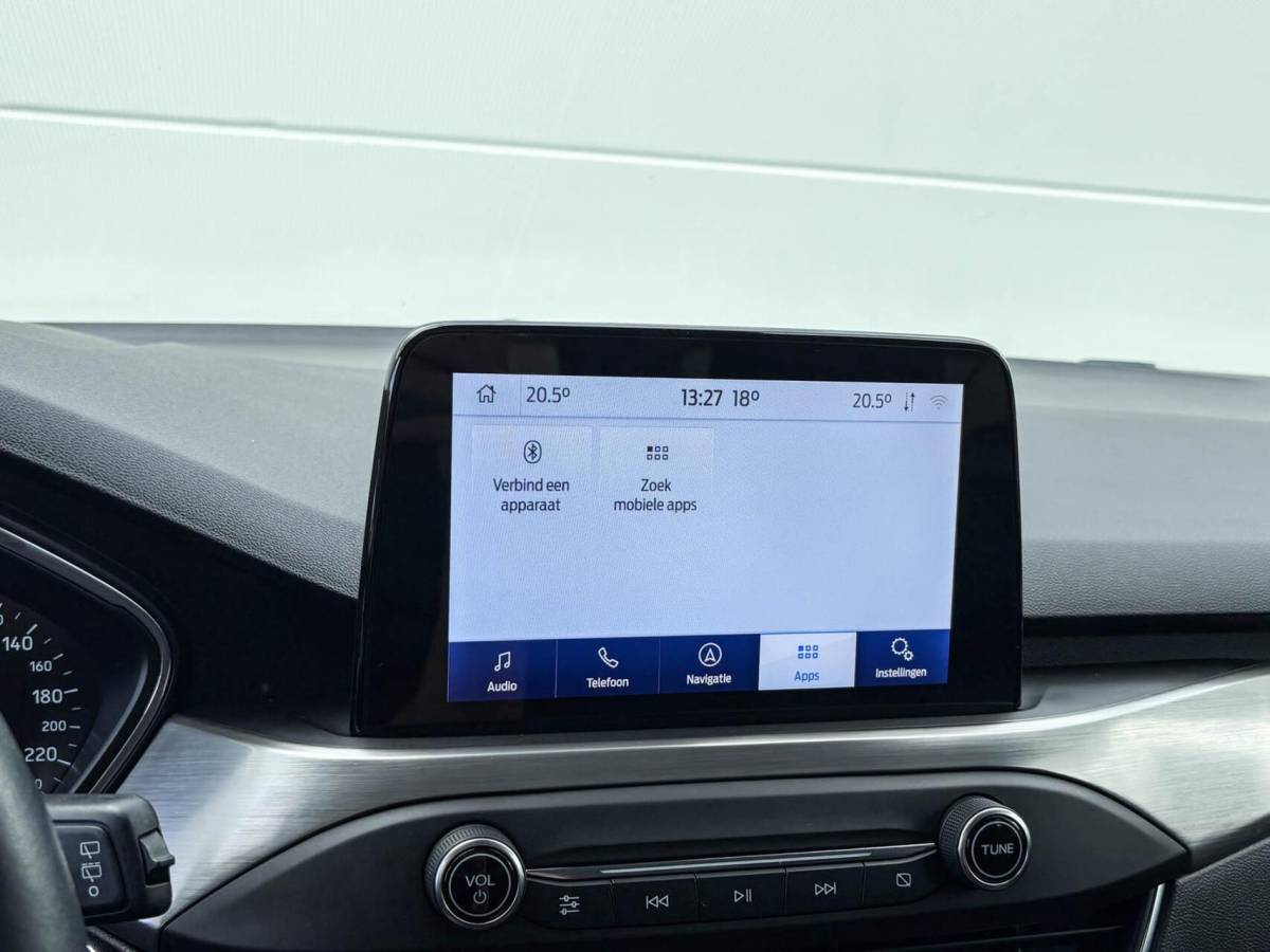 Ford Focus Ford Focus Wagon 1.0 125pk EcoBoost Automaat Titanium Business Automaat | Carplay | Winterpakket | Privacy glass