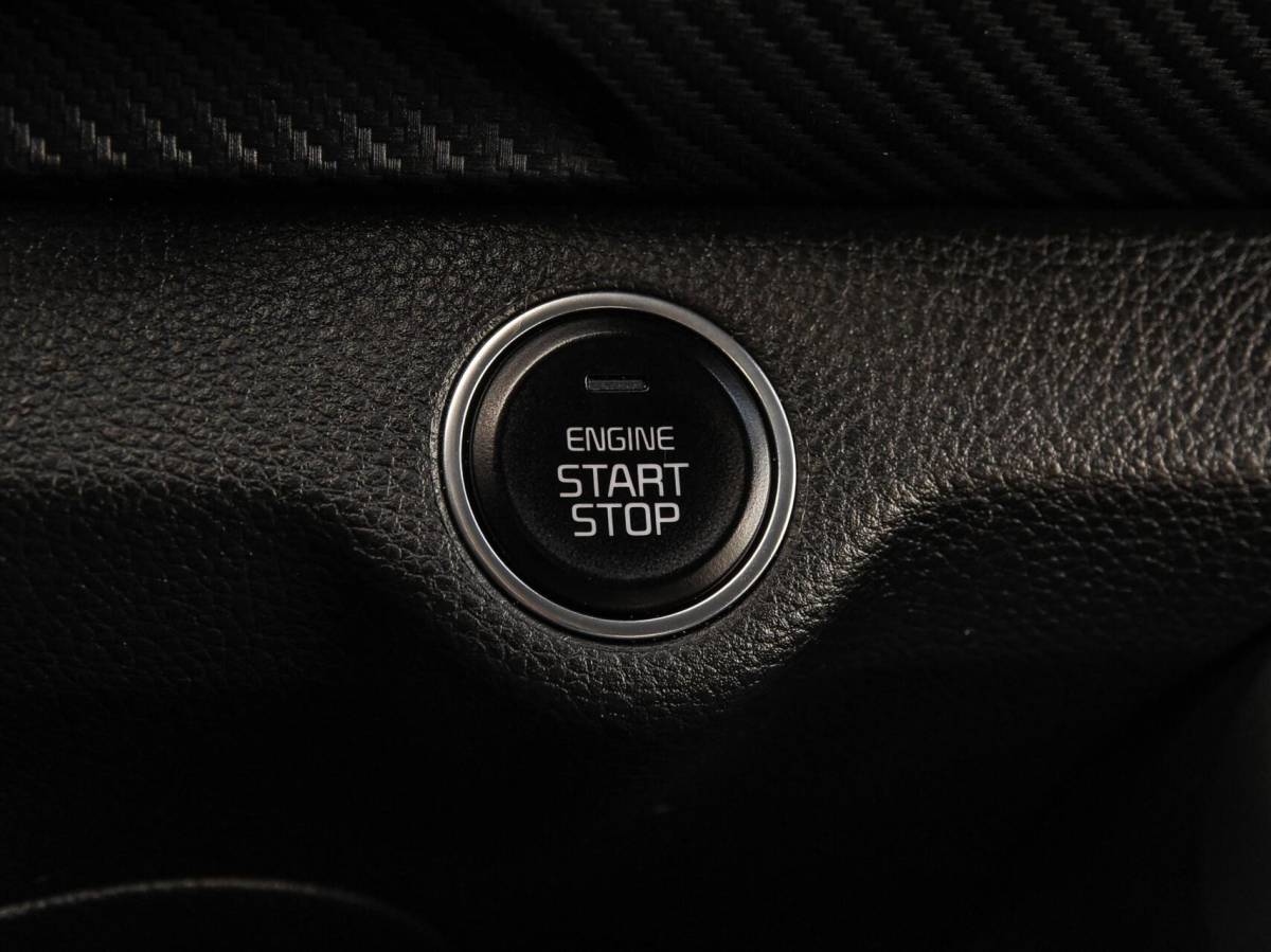 Kia Stonic Kia Stonic 1.0 T-GDi MHEV GT-PlusLine | Schuif-/Kanteldak | Stoel/Stuurverwarming | Camera | ACC | ECC | Dealeronderhouden | Eerste eigenaar