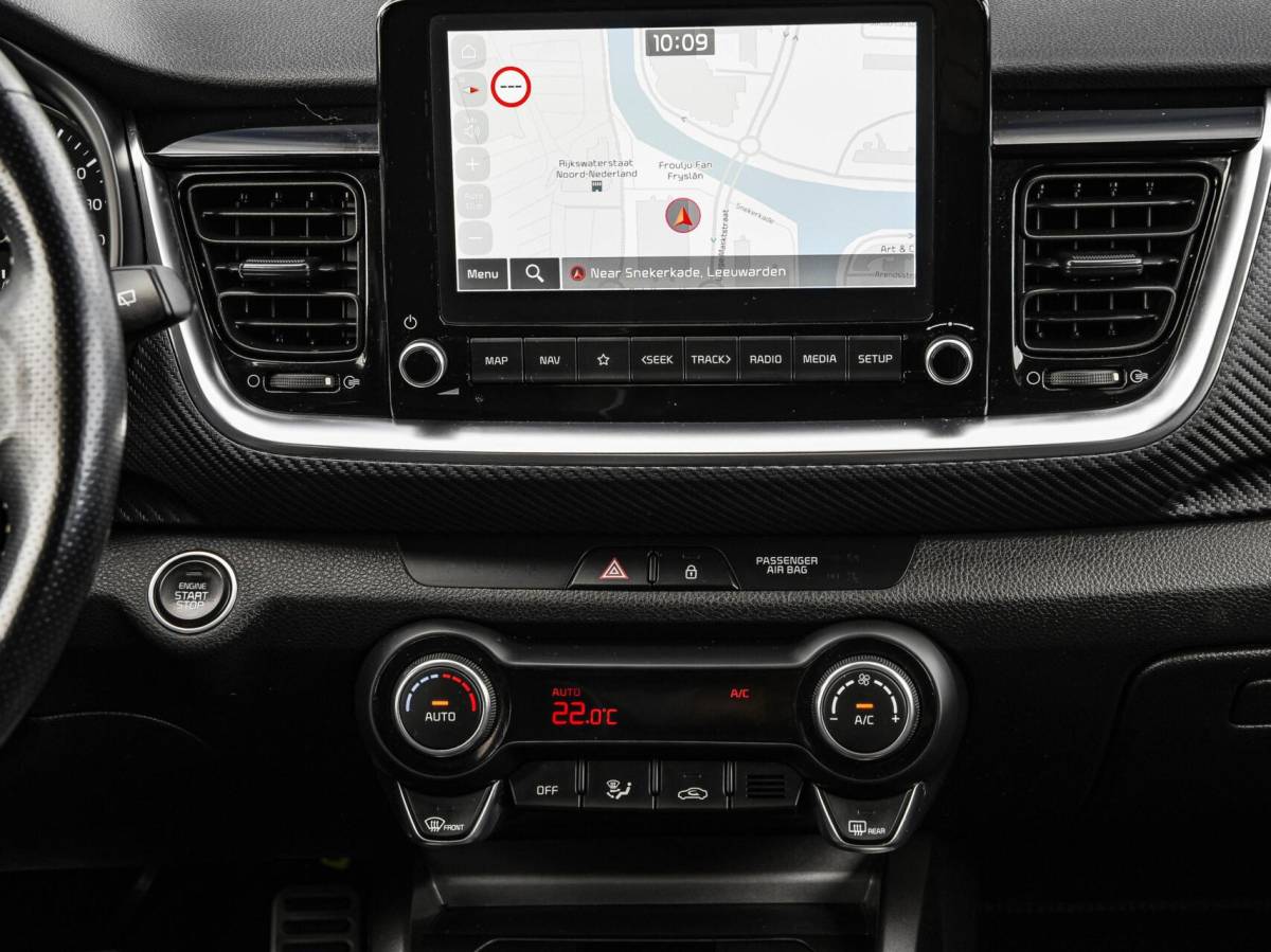 Kia Stonic Kia Stonic 1.0 T-GDi MHEV GT-PlusLine | Schuif-/Kanteldak | Stoel/Stuurverwarming | Camera | ACC | ECC | Dealeronderhouden | Eerste eigenaar