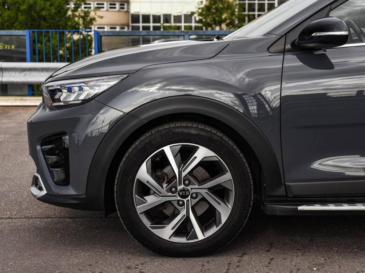 Kia Stonic Kia Stonic 1.0 T-GDi MHEV GT-PlusLine | Schuif-/Kanteldak | Stoel/Stuurverwarming | Camera | ACC | ECC | Dealeronderhouden | Eerste eigenaar