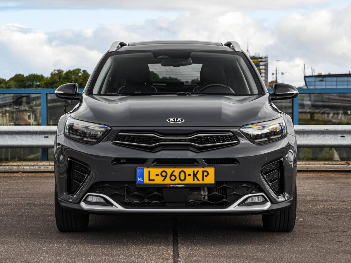 Kia Stonic Kia Stonic 1.0 T-GDi MHEV GT-PlusLine | Schuif-/Kanteldak | Stoel/Stuurverwarming | Camera | ACC | ECC | Dealeronderhouden | Eerste eigenaar