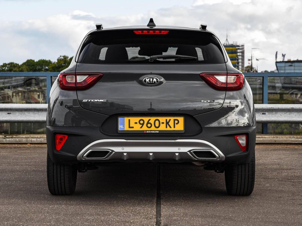 Kia Stonic Kia Stonic 1.0 T-GDi MHEV GT-PlusLine | Schuif-/Kanteldak | Stoel/Stuurverwarming | Camera | ACC | ECC | Dealeronderhouden | Eerste eigenaar