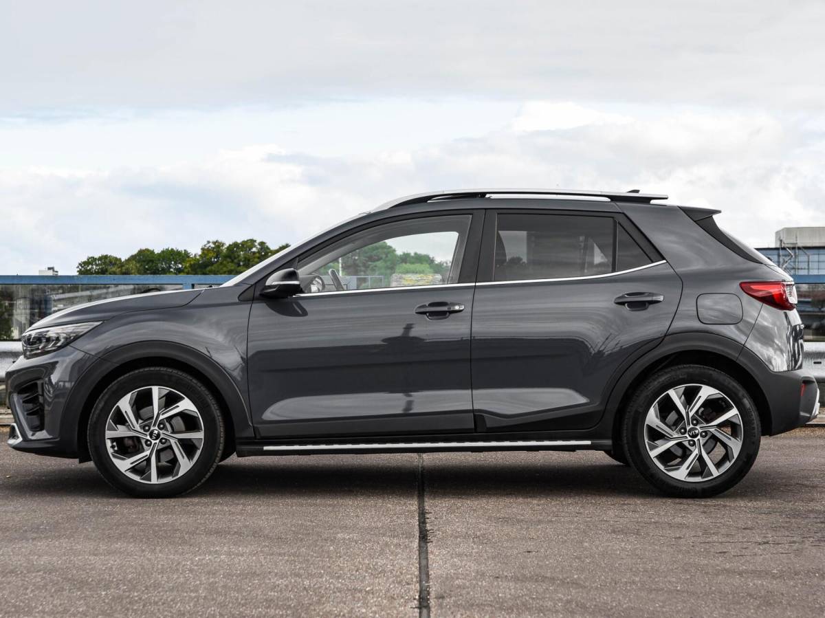 Kia Stonic Kia Stonic 1.0 T-GDi MHEV GT-PlusLine | Schuif-/Kanteldak | Stoel/Stuurverwarming | Camera | ACC | ECC | Dealeronderhouden | Eerste eigenaar