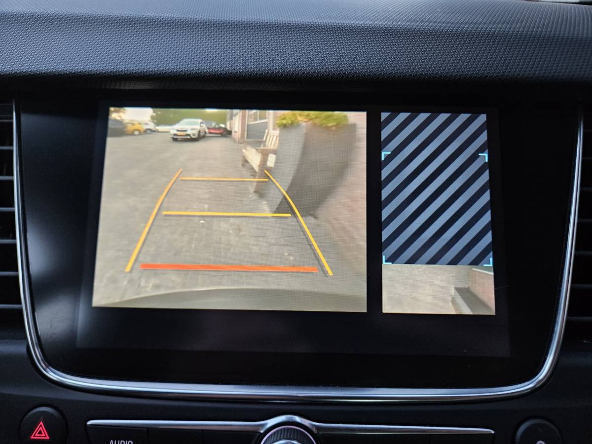 Opel Crossland X Opel Crossland X 1.2 Turbo 120 Jaar Edition Camera! LED! Carplay! NAP! Airco/Clima! Navigatie! Nette Auto!