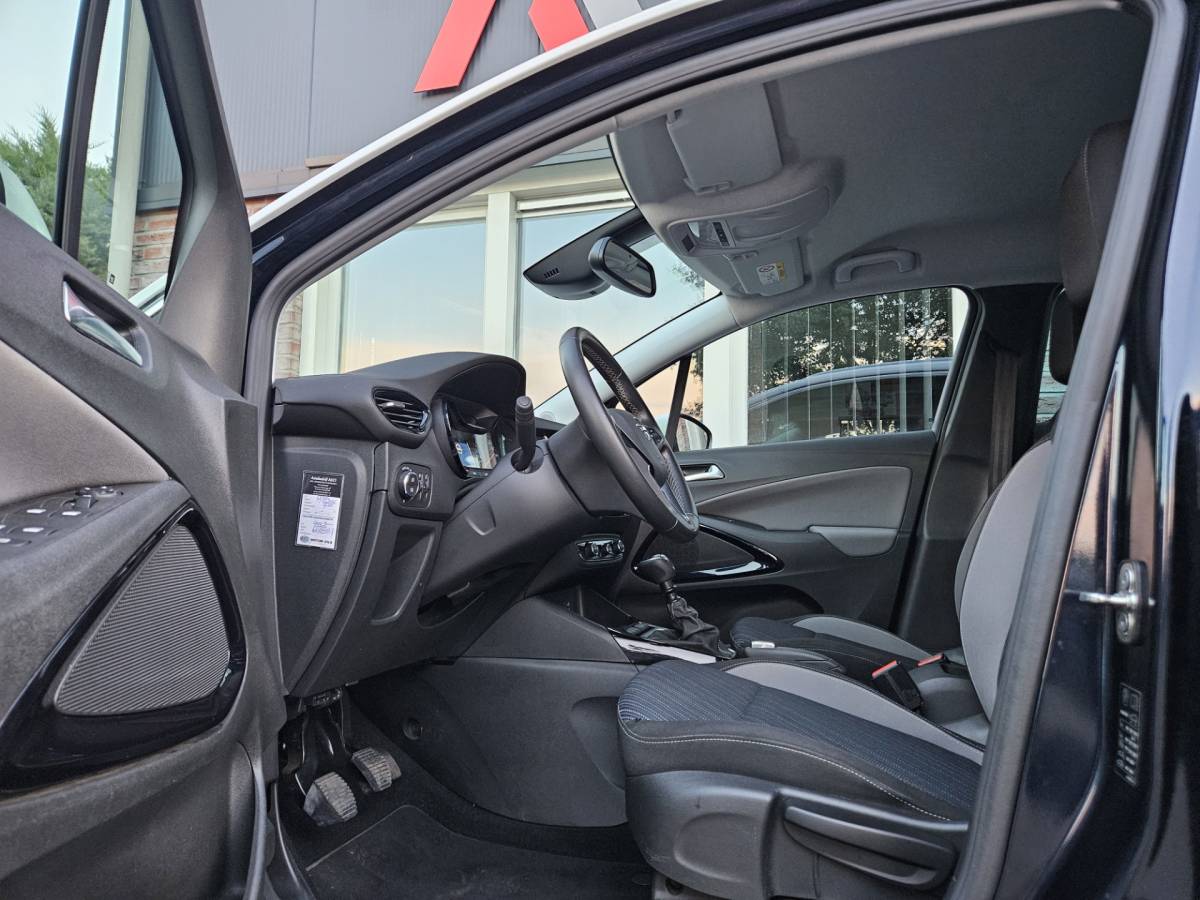 Opel Crossland X Opel Crossland X 1.2 Turbo 120 Jaar Edition Camera! LED! Carplay! NAP! Airco/Clima! Navigatie! Nette Auto!