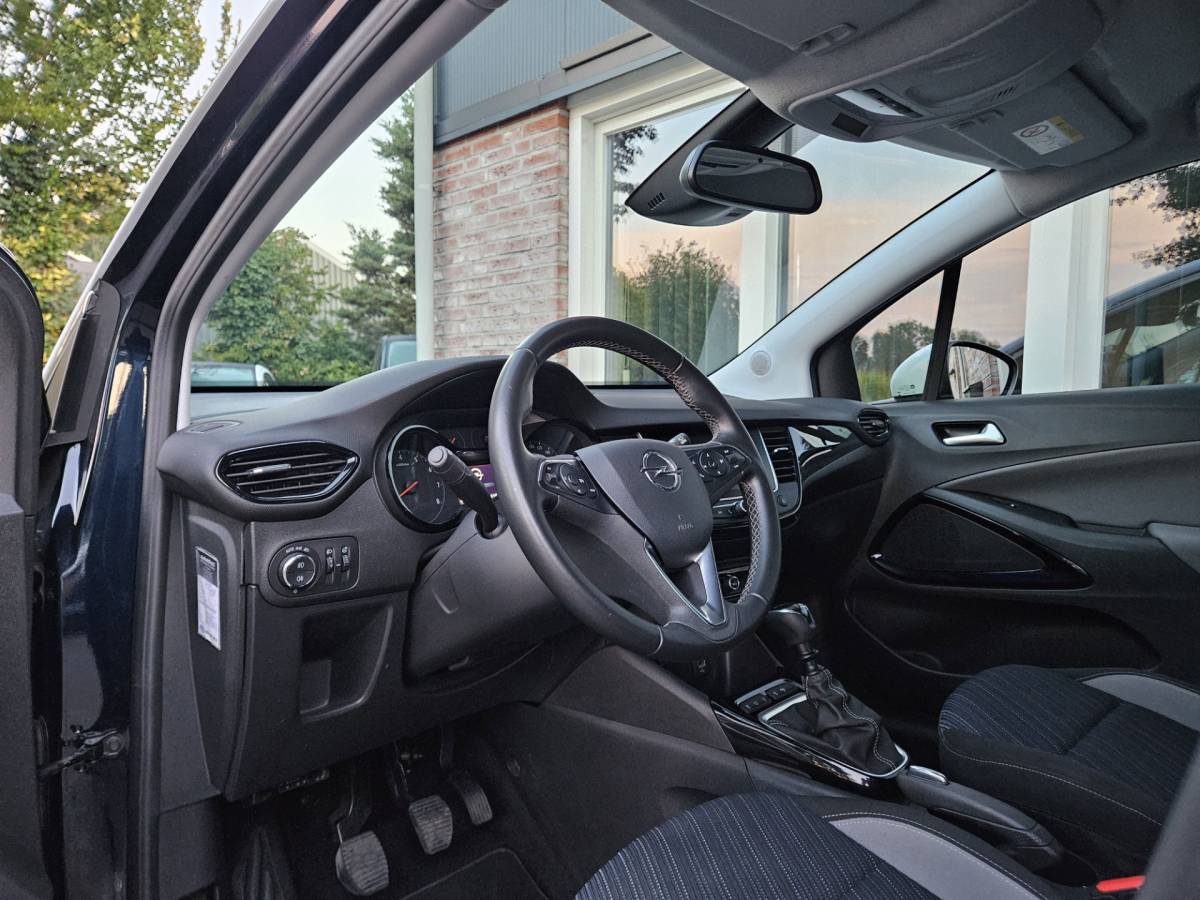 Opel Crossland X Opel Crossland X 1.2 Turbo 120 Jaar Edition Camera! LED! Carplay! NAP! Airco/Clima! Navigatie! Nette Auto!