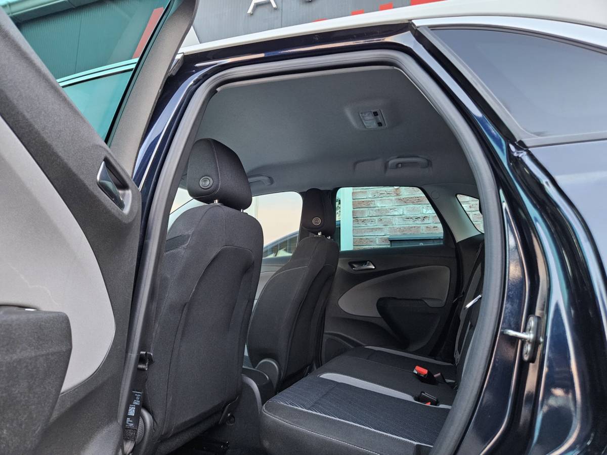 Opel Crossland X Opel Crossland X 1.2 Turbo 120 Jaar Edition Camera! LED! Carplay! NAP! Airco/Clima! Navigatie! Nette Auto!