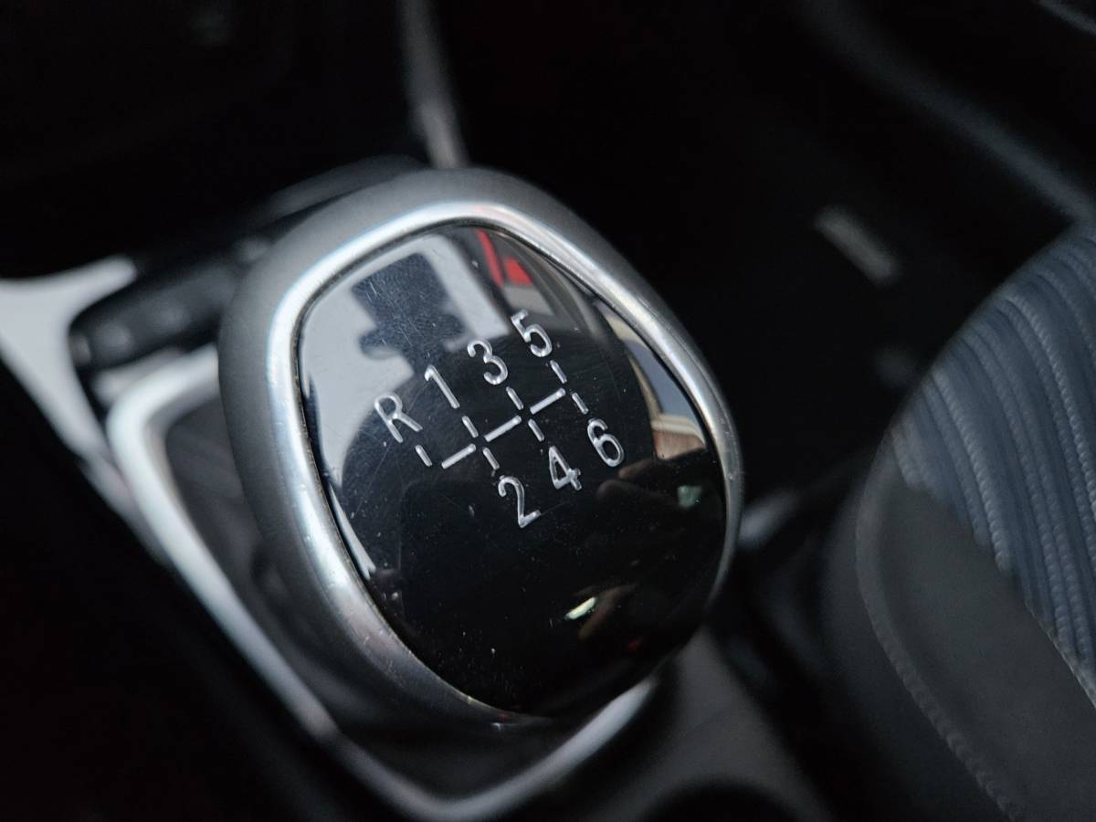 Opel Crossland X Opel Crossland X 1.2 Turbo 120 Jaar Edition Camera! LED! Carplay! NAP! Airco/Clima! Navigatie! Nette Auto!
