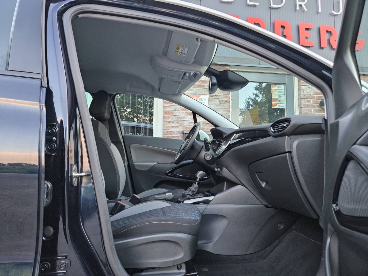 Opel Crossland X Opel Crossland X 1.2 Turbo 120 Jaar Edition Camera! LED! Carplay! NAP! Airco/Clima! Navigatie! Nette Auto!