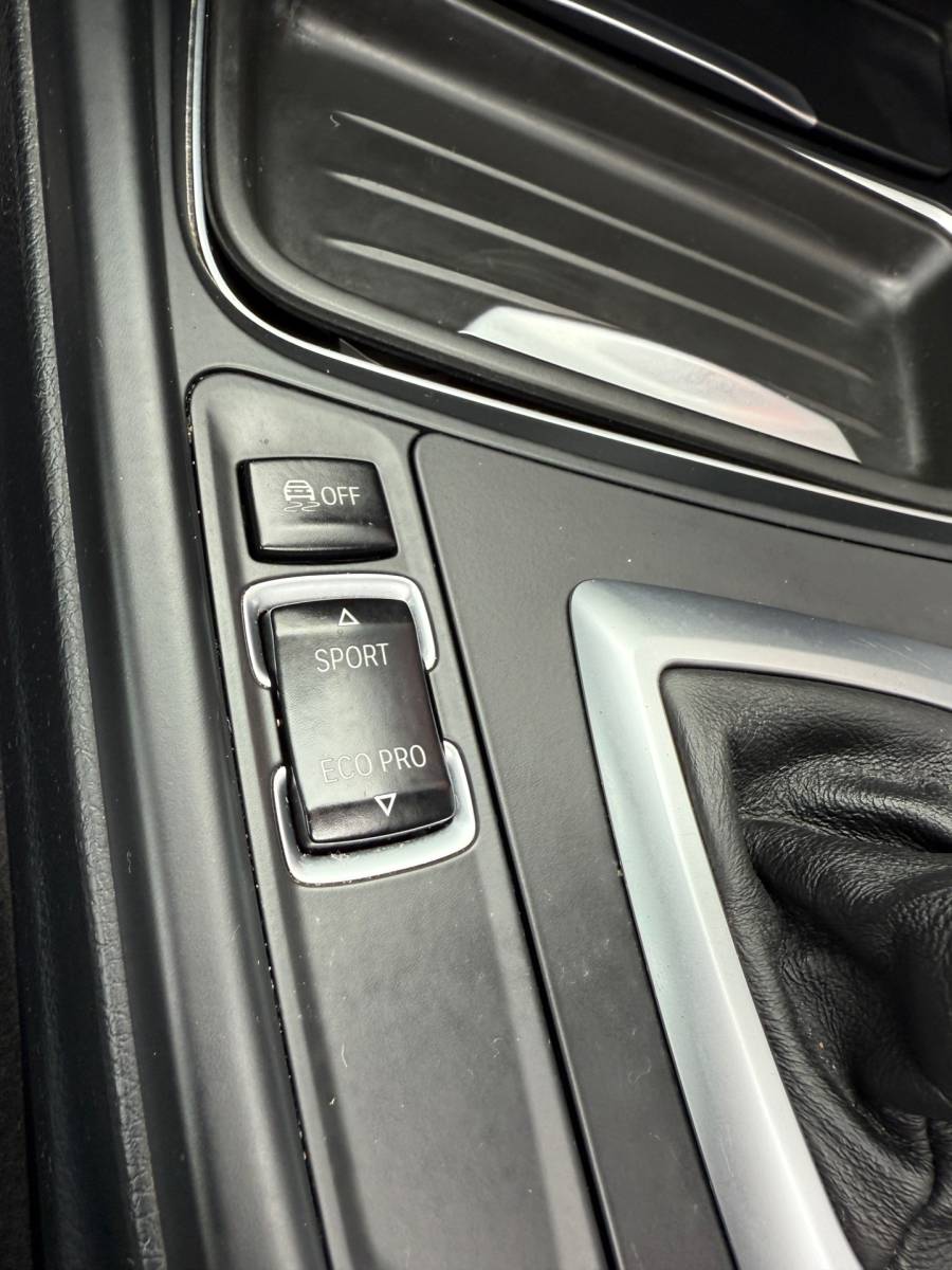 BMW 3 Serie BMW 328i Touring Aut M-Tech Sport Pano Leder Navi Xenon