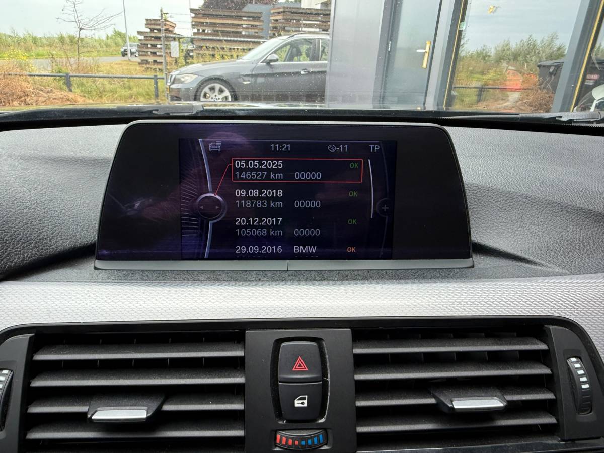 BMW 3 Serie BMW 328i Touring Aut M-Tech Sport Pano Leder Navi Xenon