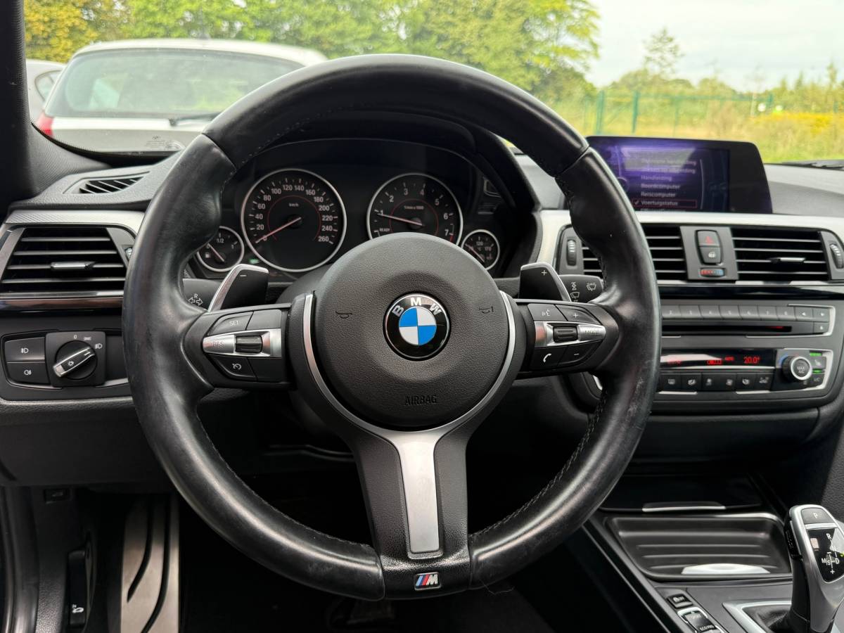 BMW 3 Serie BMW 328i Touring Aut M-Tech Sport Pano Leder Navi Xenon