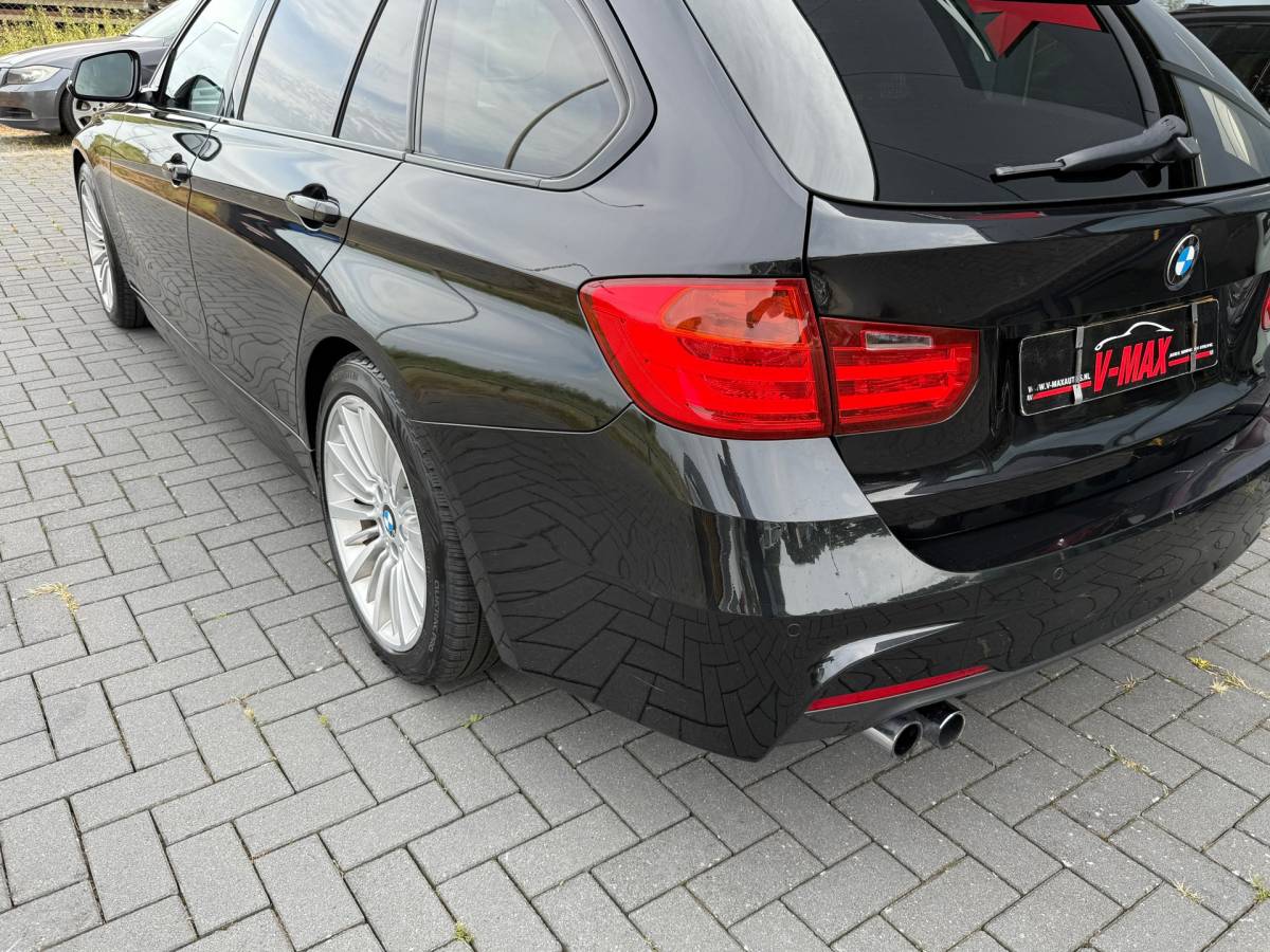 BMW 3 Serie BMW 328i Touring Aut M-Tech Sport Pano Leder Navi Xenon