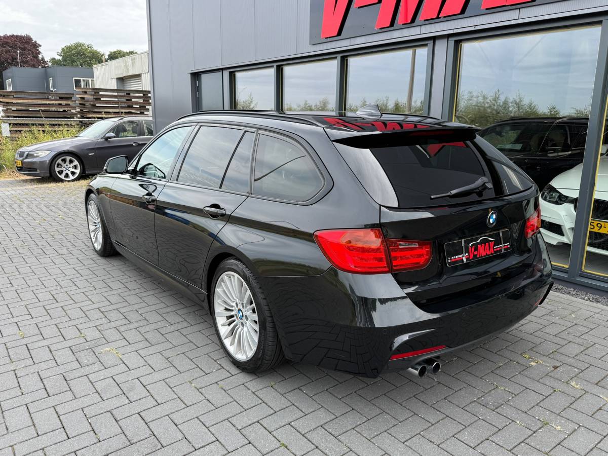 BMW 3 Serie BMW 328i Touring Aut M-Tech Sport Pano Leder Navi Xenon