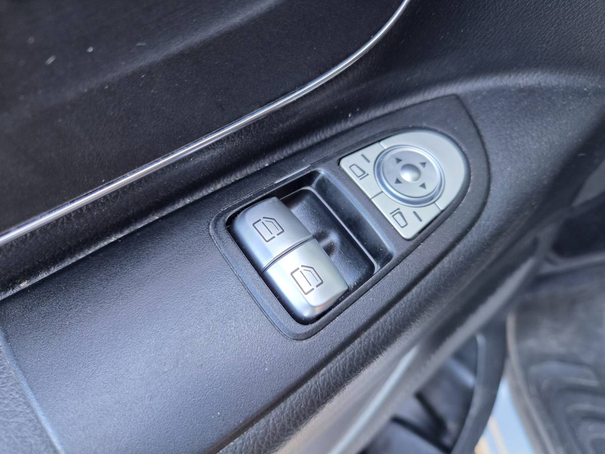 Mercedes-Benz Vito Mercedes-Benz Vito 114 CDI Lang DC Comfort Business Ambition