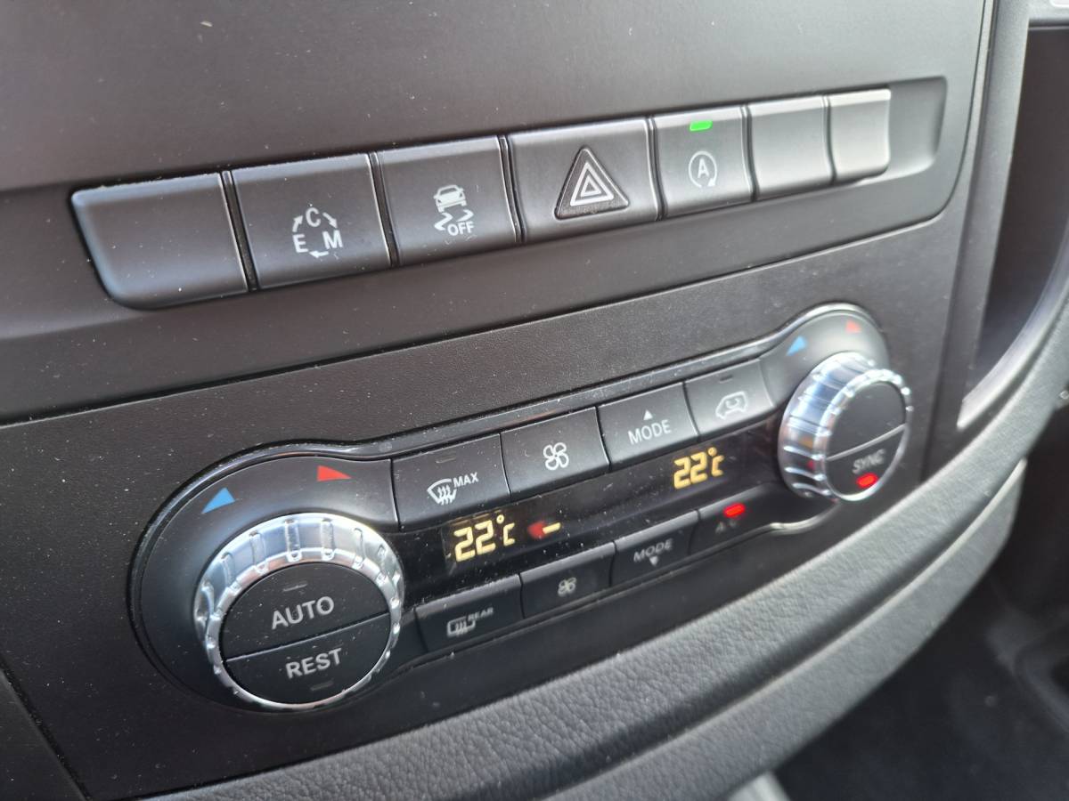 Mercedes-Benz Vito Mercedes-Benz Vito 114 CDI Lang DC Comfort Business Ambition