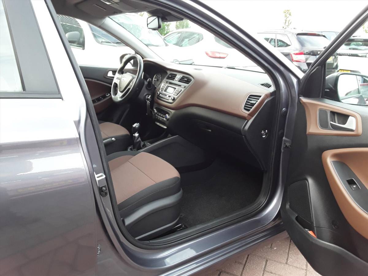 Hyundai i20 HYUNDAI I 20 1.2i 85PK 5D Business Edition