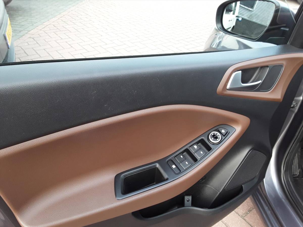 Hyundai i20 HYUNDAI I 20 1.2i 85PK 5D Business Edition