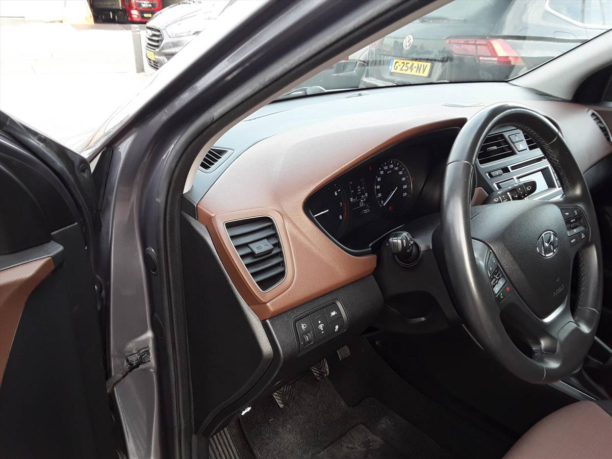 Hyundai i20 HYUNDAI I 20 1.2i 85PK 5D Business Edition