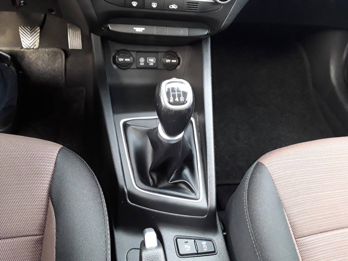 Hyundai i20 HYUNDAI I 20 1.2i 85PK 5D Business Edition