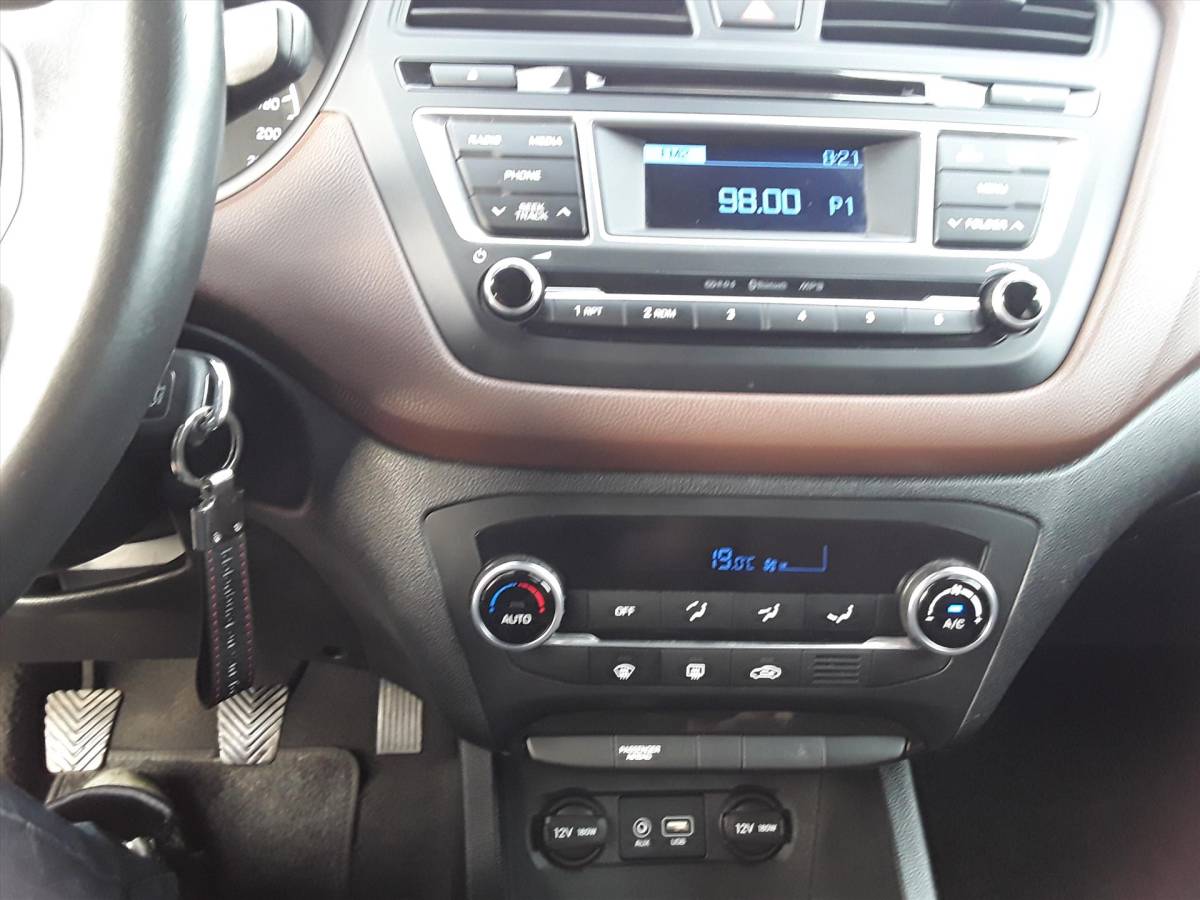 Hyundai i20 HYUNDAI I 20 1.2i 85PK 5D Business Edition