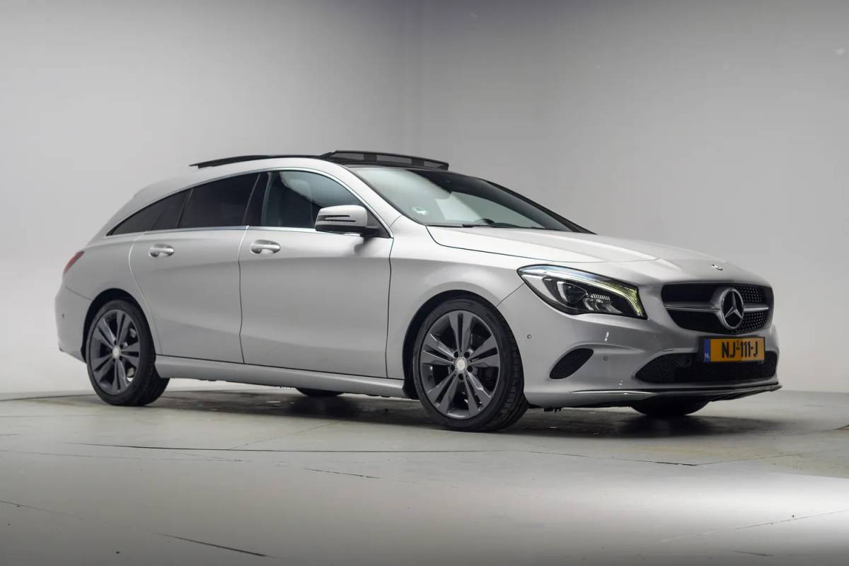 Mercedes-Benz CLA Mercedes-Benz CLA-Klasse SHOOTING BRAKE 180 Lease edition Plus Aut. [ Pano Cruise/Climate Control ]