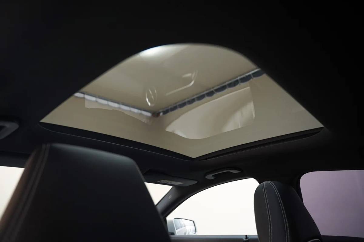 Mercedes-Benz CLA Mercedes-Benz CLA-Klasse SHOOTING BRAKE 180 Lease edition Plus Aut. [ Pano Cruise/Climate Control ]