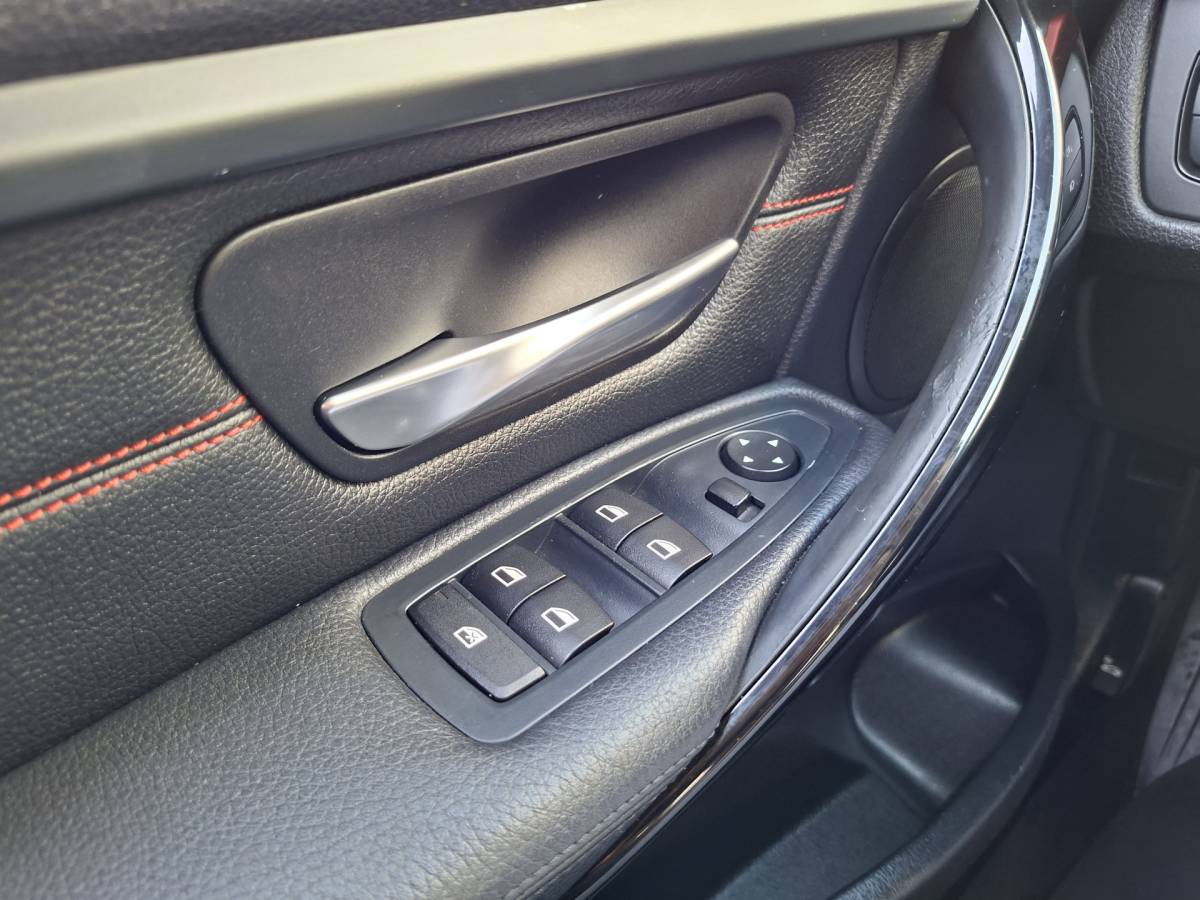 BMW 3 Serie BMW 3-serie 316i High Executive Leder Sportzetels Red Chili