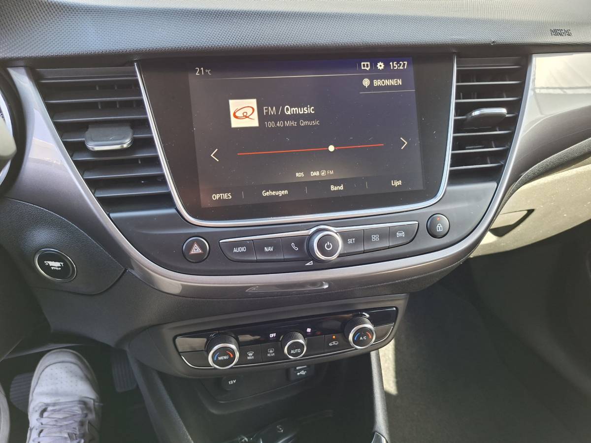 Opel Crossland X Opel Crossland X 1.2 Turbo Automaat Innovation Carplay Trekhaak Hoge zit