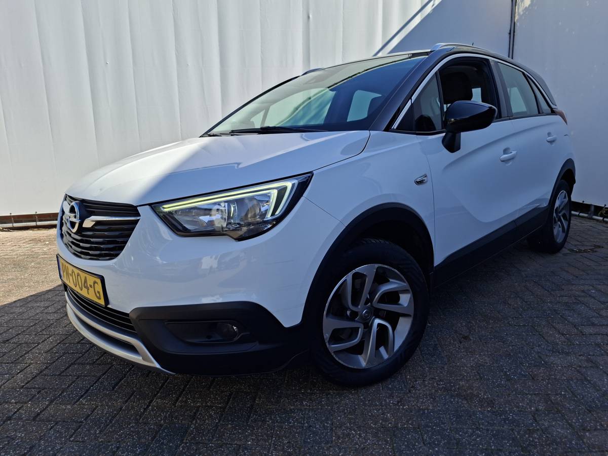 Opel Crossland X Opel Crossland X 1.2 Turbo Automaat Innovation Carplay Trekhaak Hoge zit