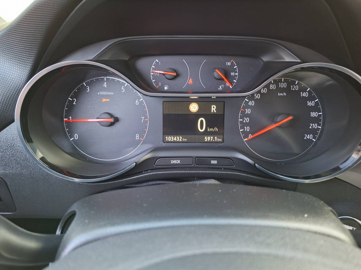 Opel Crossland X Opel Crossland X 1.2 Turbo Automaat Innovation Carplay Trekhaak Hoge zit